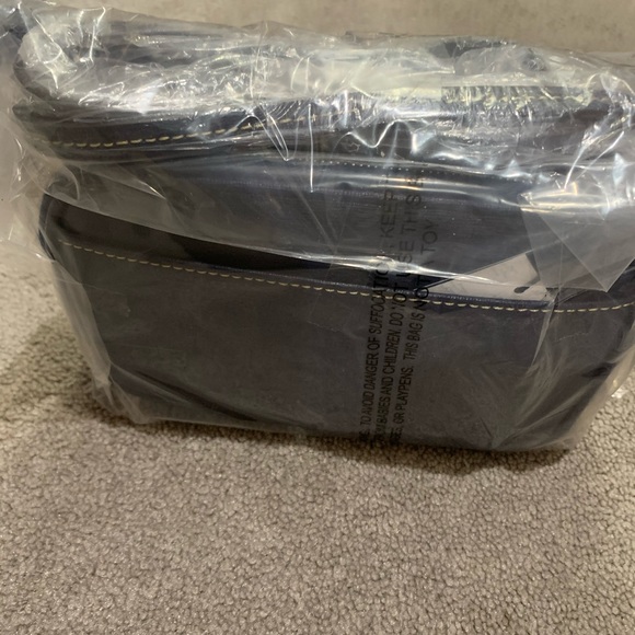 🔥🔥👜New In Bag🔥🔥Dooney & Bourke bag 🥰 - Picture 7 of 7